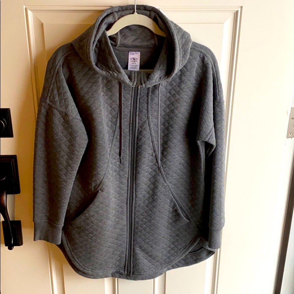 Long zip athletic sweatshirt
